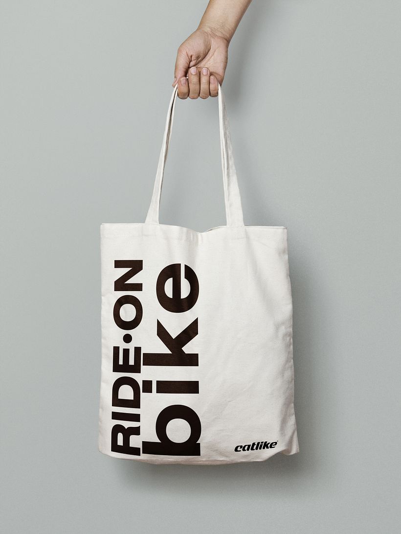 CATLIKE · Merchandising  2