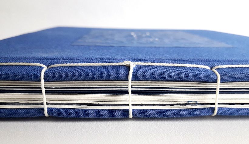 Mi Proyecto del curso: Técnicas de Encuadernación DIY - Libro "Aire" encuadernado con cosido japonés 0