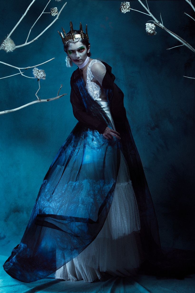 Queen of the Abyss para Flesh Magazine 6