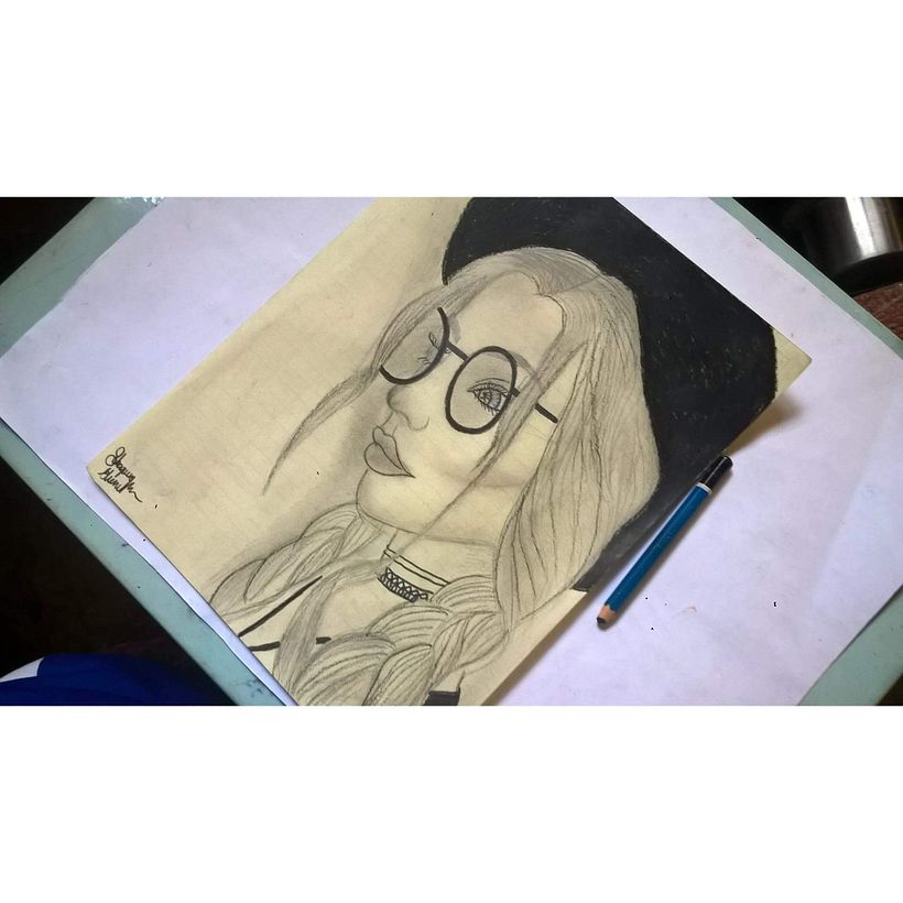 RETRATOS FEMENINOS CRAYON -1