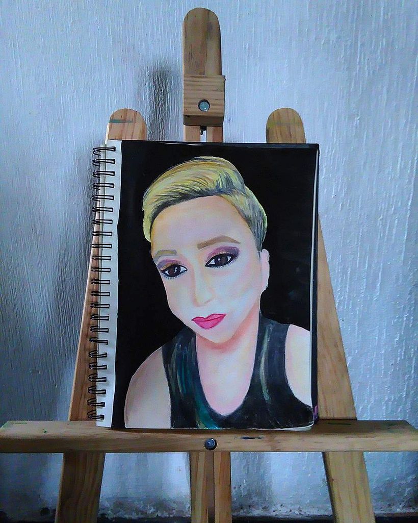 RETRATOS FEMENINOS CRAYON 3