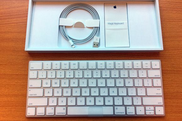 Magic Mouse 2 + Magic Keyboard 4