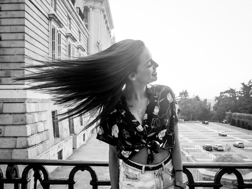 FOTOGRAFÍAS DE MODELO EN EL PALACIO REAL DE MADRID  0