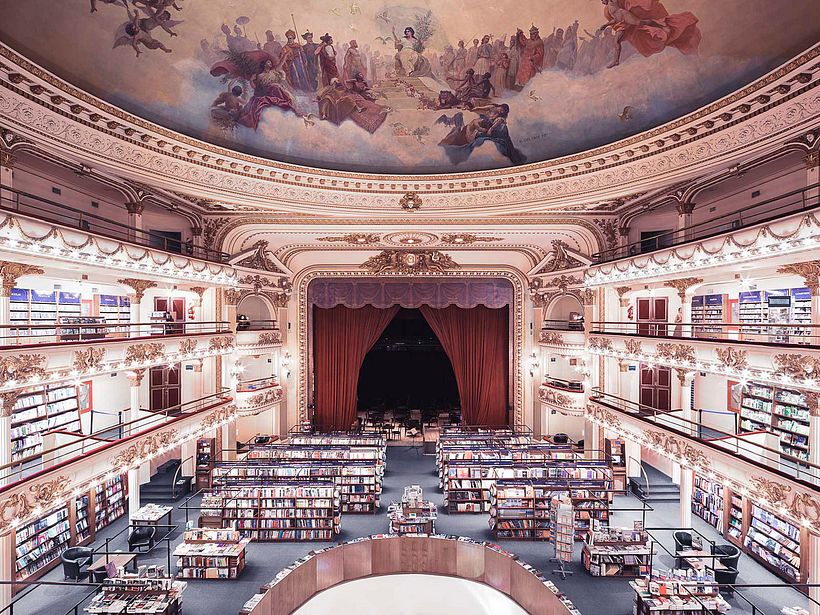 Un oasis para amantes de la fotografía, la arquitectura y la literatura 16