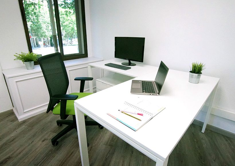 (Sagrada Familia) ALGRI COWORKING 1
