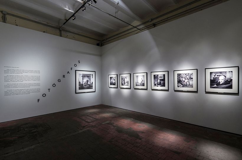 Fotógrafos /gráfica de exposición. 1