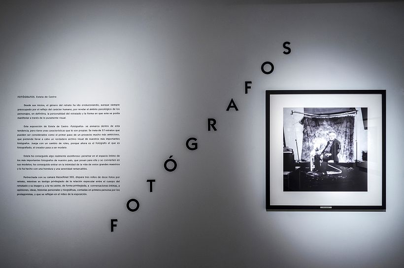 Fotógrafos /gráfica de exposición. 4
