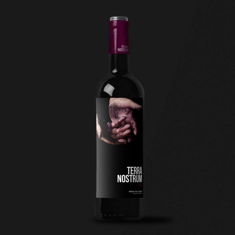 Mi Proyecto del curso: Diseño y Producción de una etiqueta de vino -1