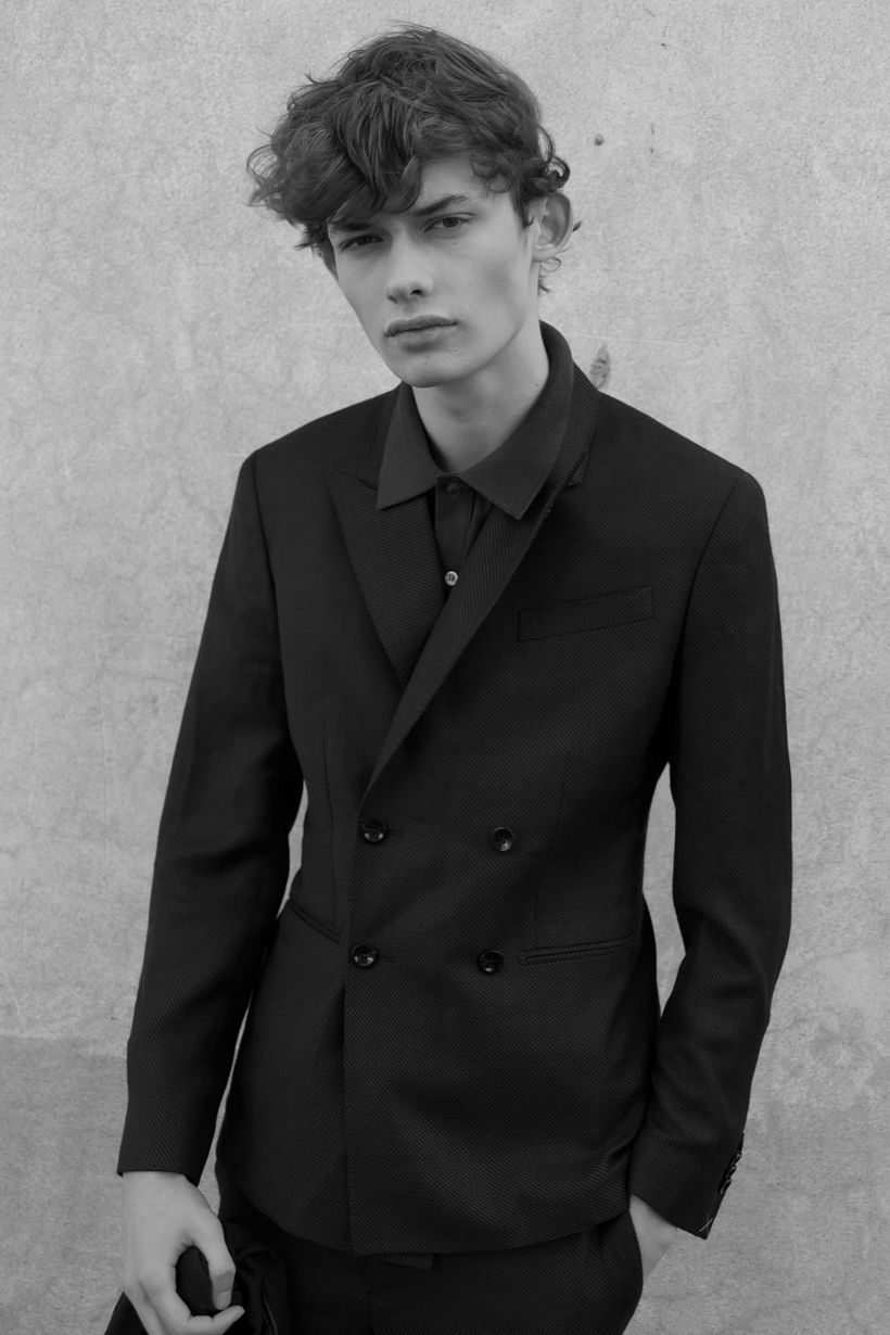 Isaac Main Imute magazine 0