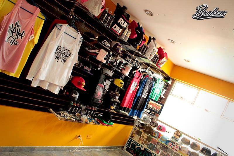 Broken Design Fashion Brand by Paola Reyes 6