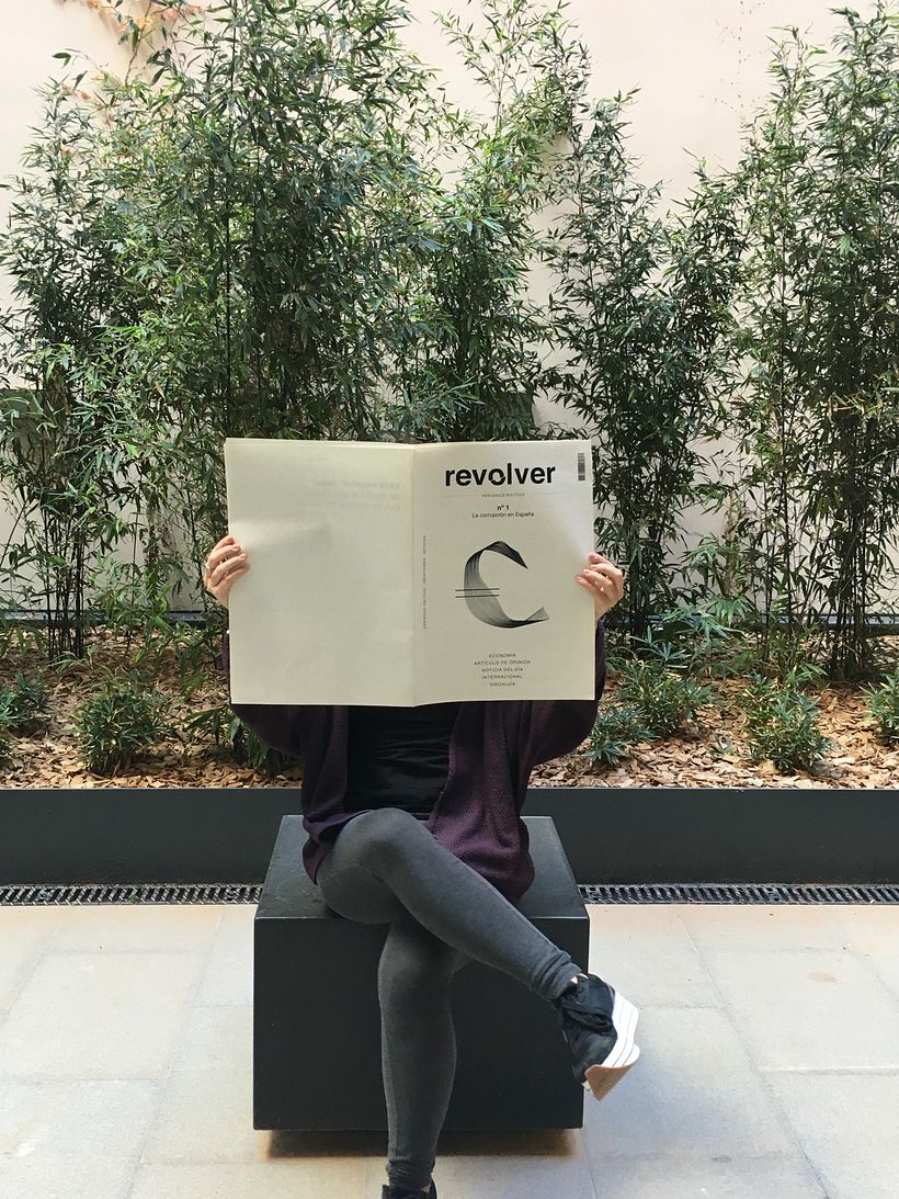 Revolver -1