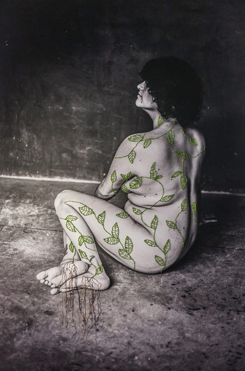 La fotografía bordada de Aline Brant 20