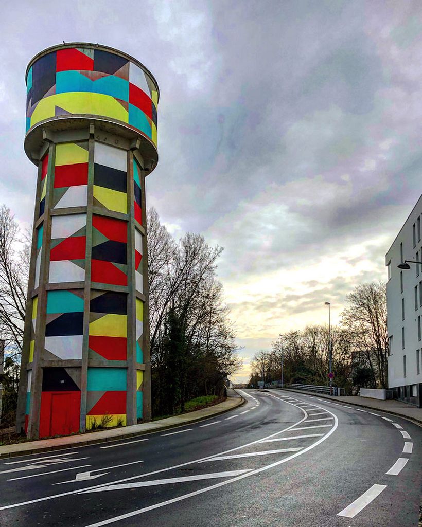El arte urbano colorido y angular de Eltono  5