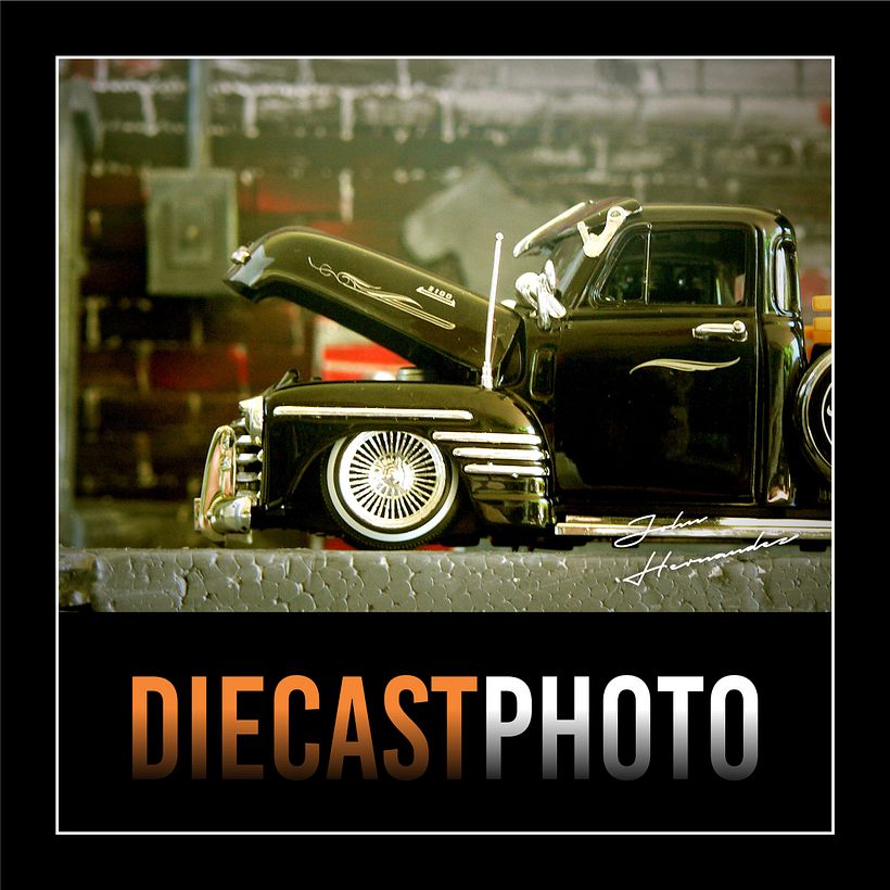 FOTOGRAFIA AUTOMOVILES A ESCALA DE 1:18 0