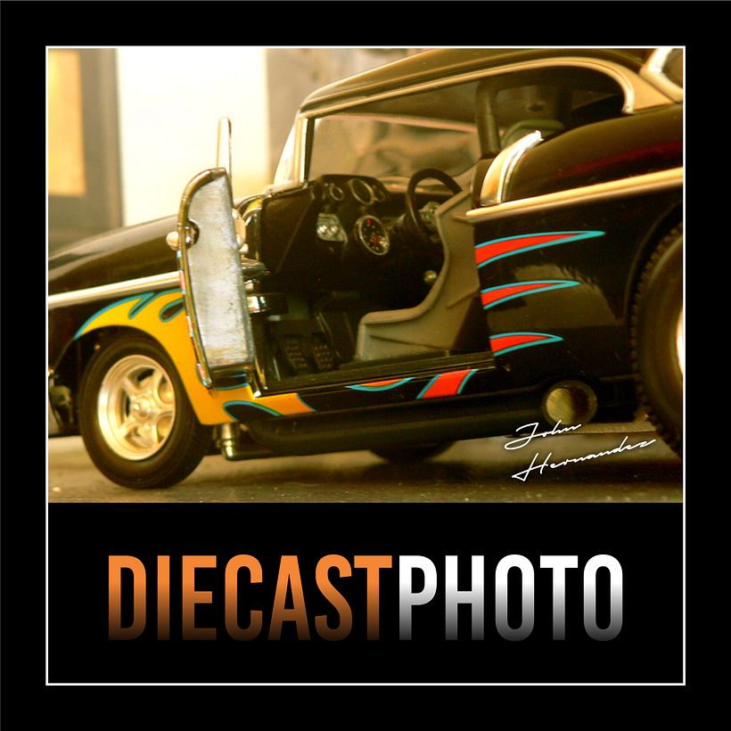 FOTOGRAFIA AUTOMOVILES A ESCALA DE 1:18 2