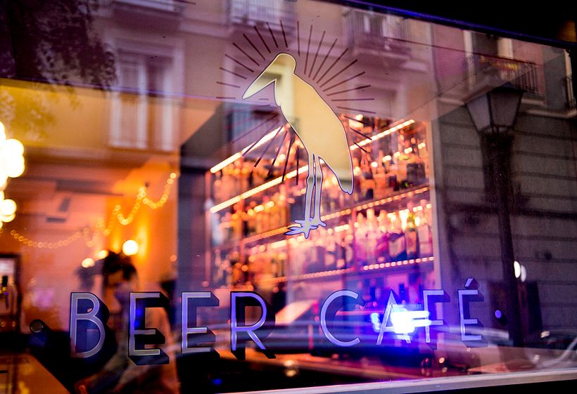 Marabú: rotulos exteriores y ventana.  - Artigianato