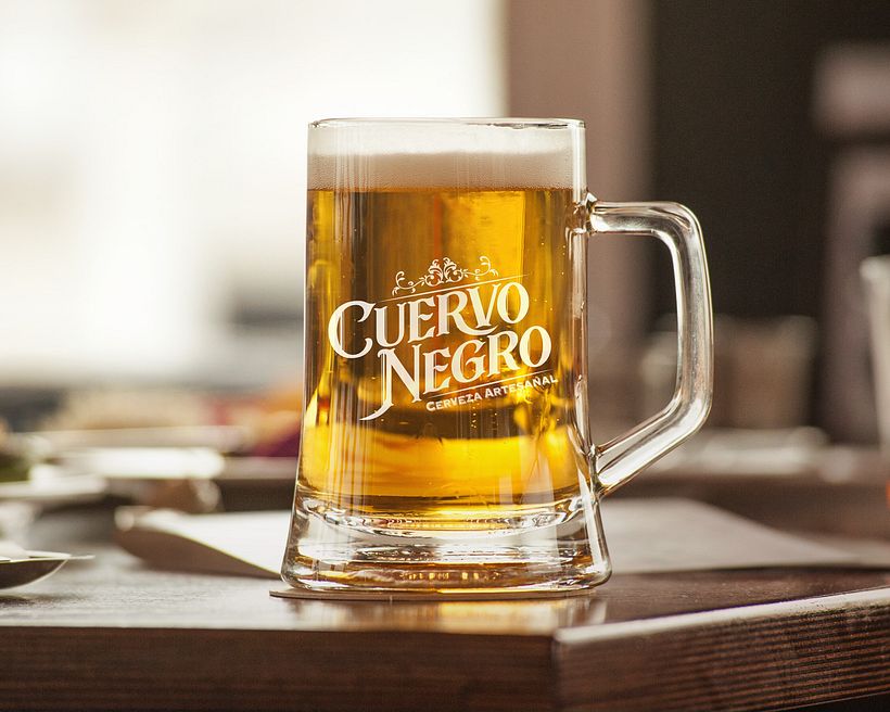 Creación de Marca - Cuervo Negro Cerveza Artesanal 11