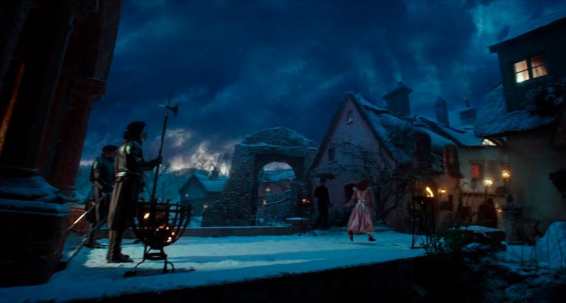 Alice Through The Looking Glass - Layout 5