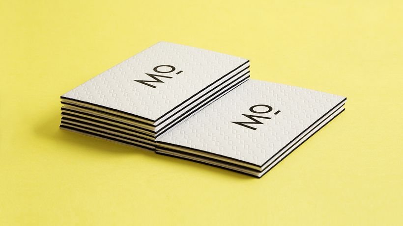  Mo - Corporate Identity 0