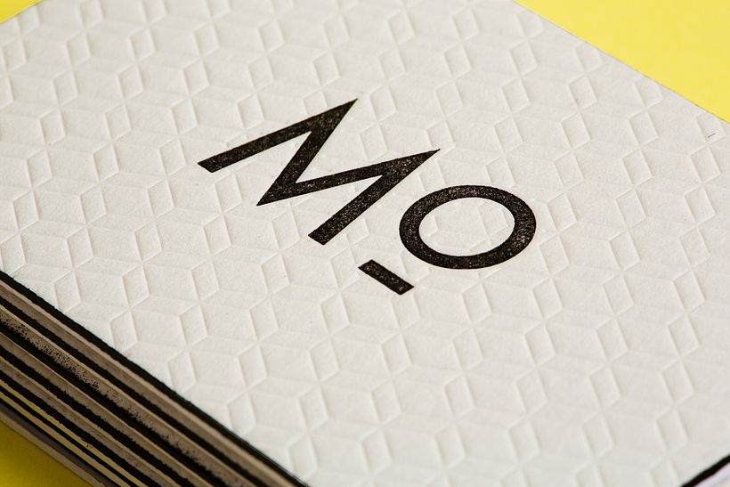  Mo - Corporate Identity 2