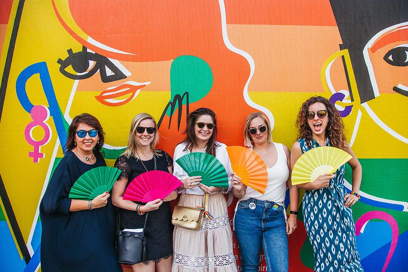 INSTAGRAM KIND COMMENTS WALL 7