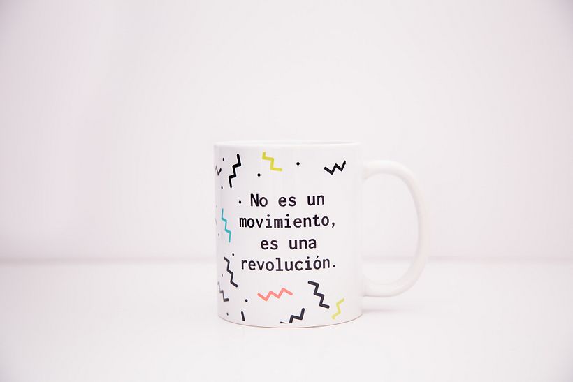 Merchandising Mueve tu lengua 5