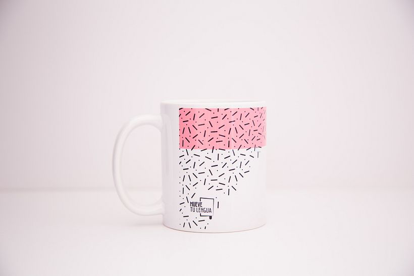 Merchandising Mueve tu lengua 9