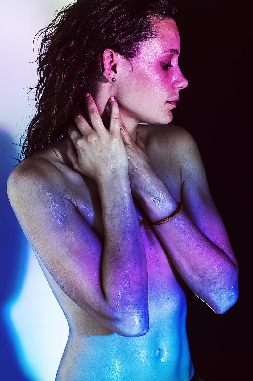 Patrick Ortega y sus íntimos retratos multicolor 6