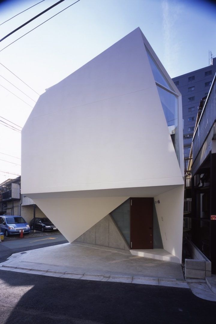Un oasis poligonal habitable en Tokio 3
