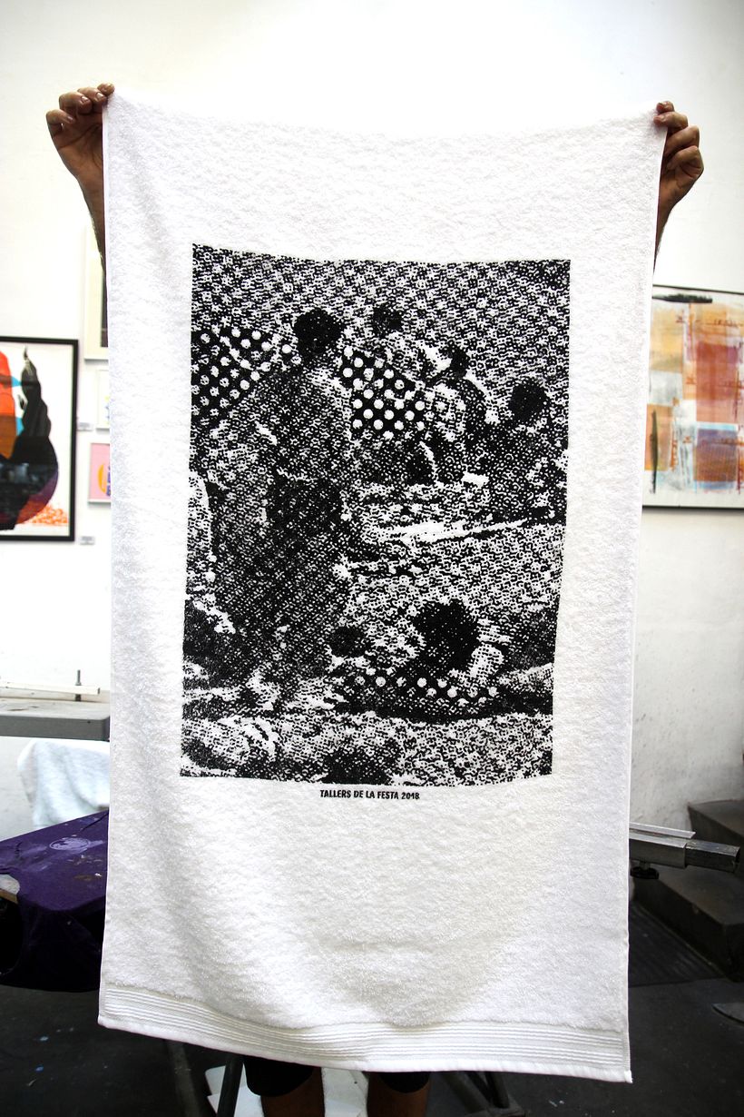 Estampación Toallas para la Festa del Grafisme 10