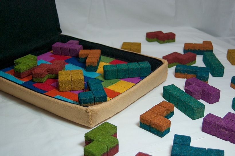 Juego de corcho inspirado en el clásico Tetris 0