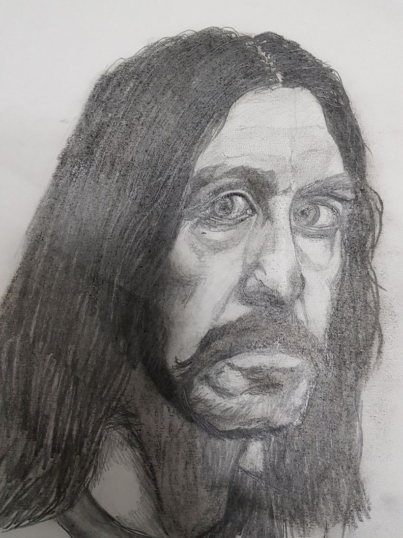Mi Proyecto del curso: Retrato realista con lápiz de grafito 0