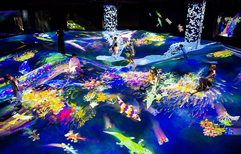Las fronteras entre arte y visitante se desdibujan en 'Borderless' 11