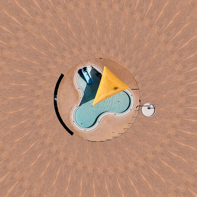 La belleza de la fotografía de piscinas a vista de pájaro 7