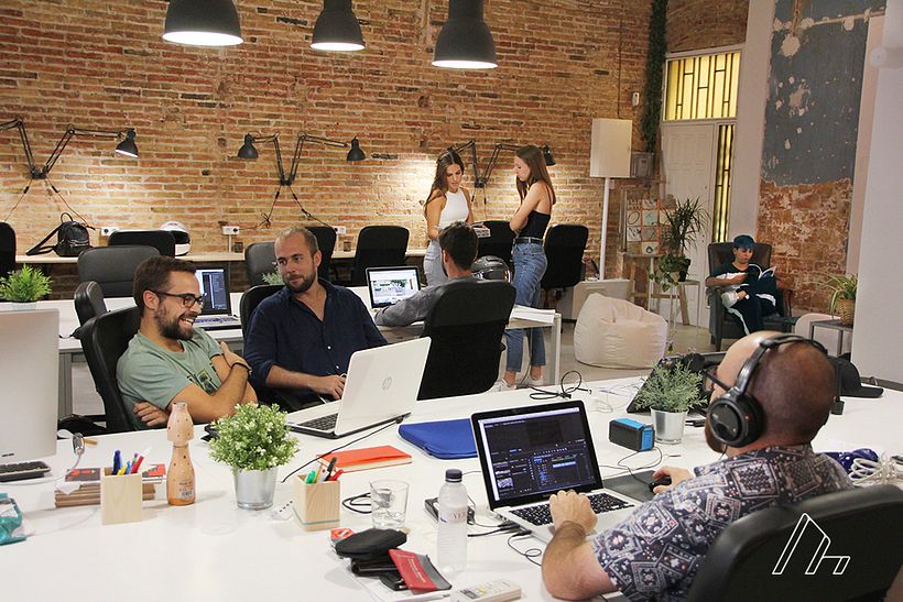 Mesas libres en Coworking 7