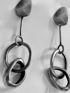 Lab Quaint , trabajos de joyeria hechos en metal  -1