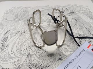 Lab Quaint , trabajos de joyeria hechos en metal  3