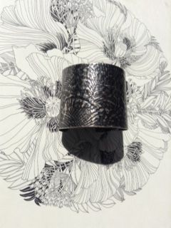 Lab Quaint , trabajos de joyeria hechos en metal  4