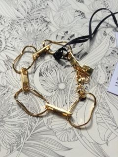 Lab Quaint , trabajos de joyeria hechos en metal  5