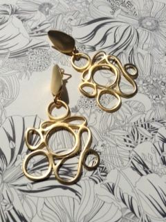 Lab Quaint , trabajos de joyeria hechos en metal  6