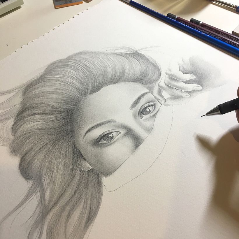 Mi Proyecto del curso: Retrato con lápiz, técnicas de color y Photoshop 3