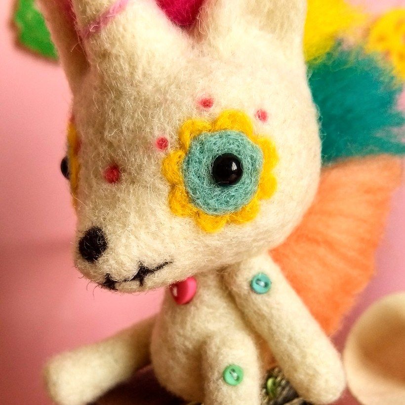 Practica needle felting con estos patrones de Caro Indy 3