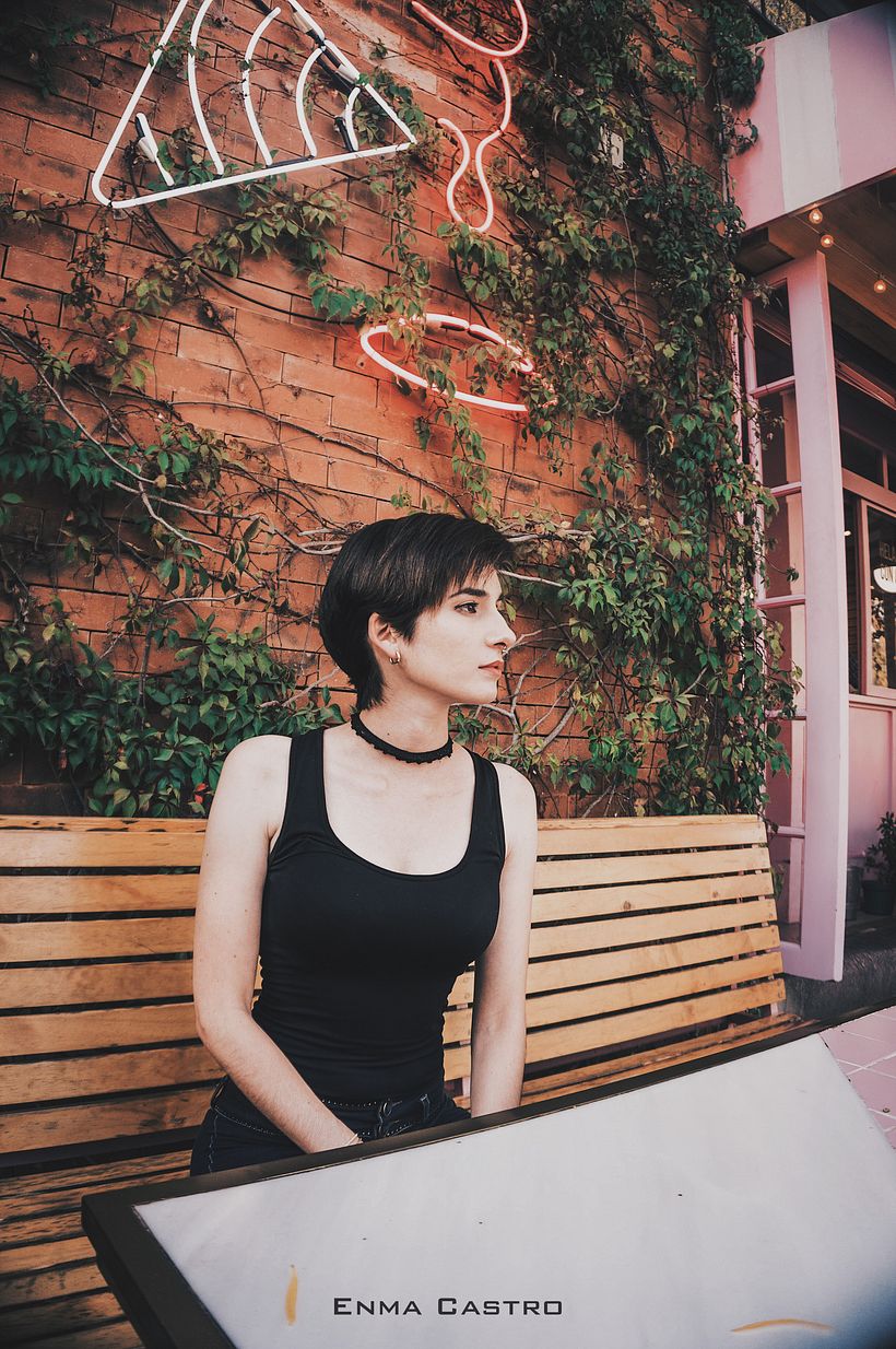 Mi Proyecto del curso: Dirección de modelos para fotografía 4