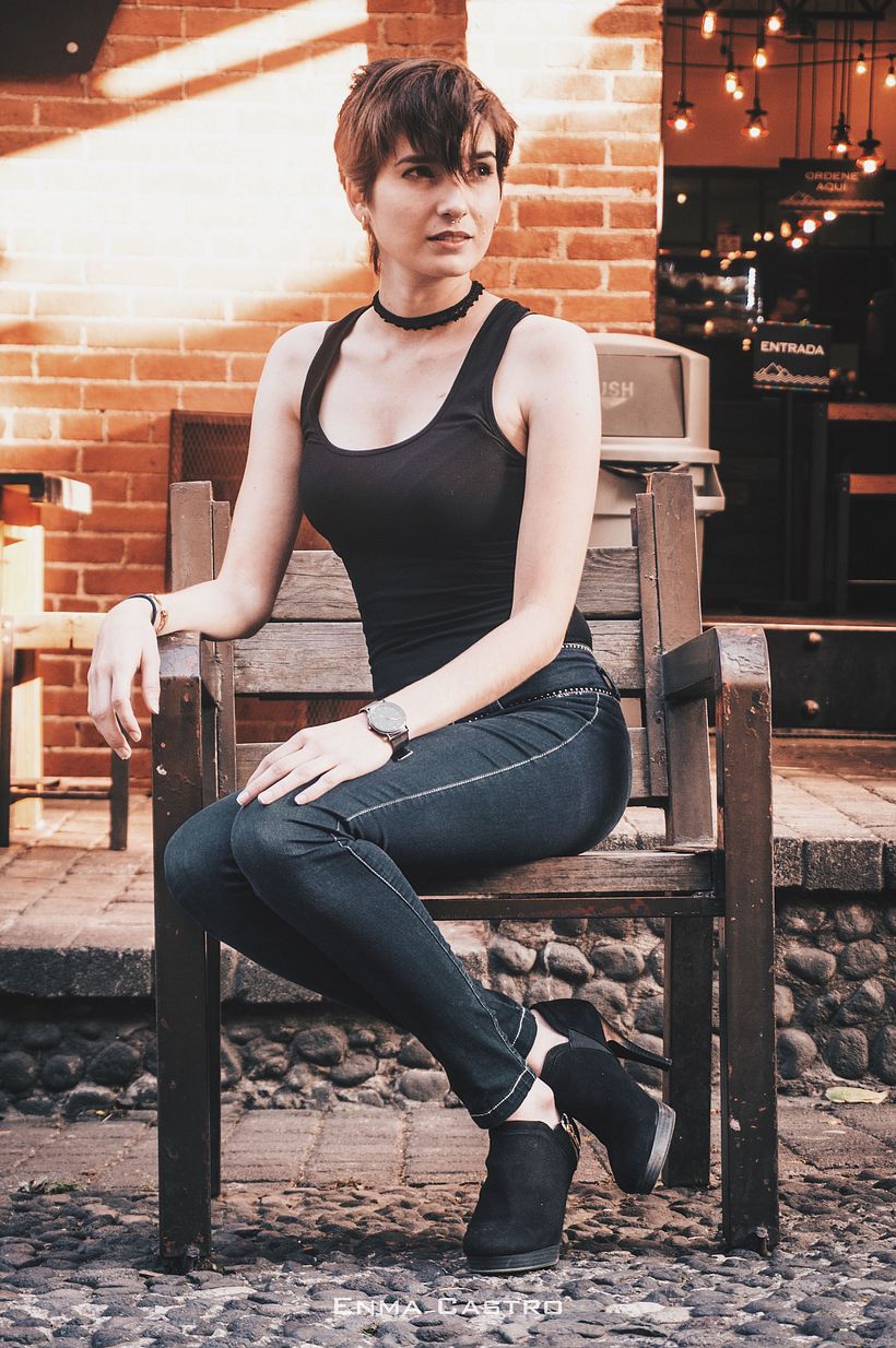 Mi Proyecto del curso: Dirección de modelos para fotografía 6