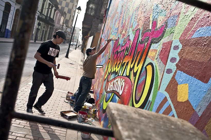 Elliot Tupac, arte urbano para despertar las calles 9