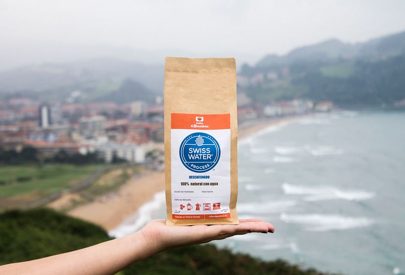 E L     F E E D  * 1