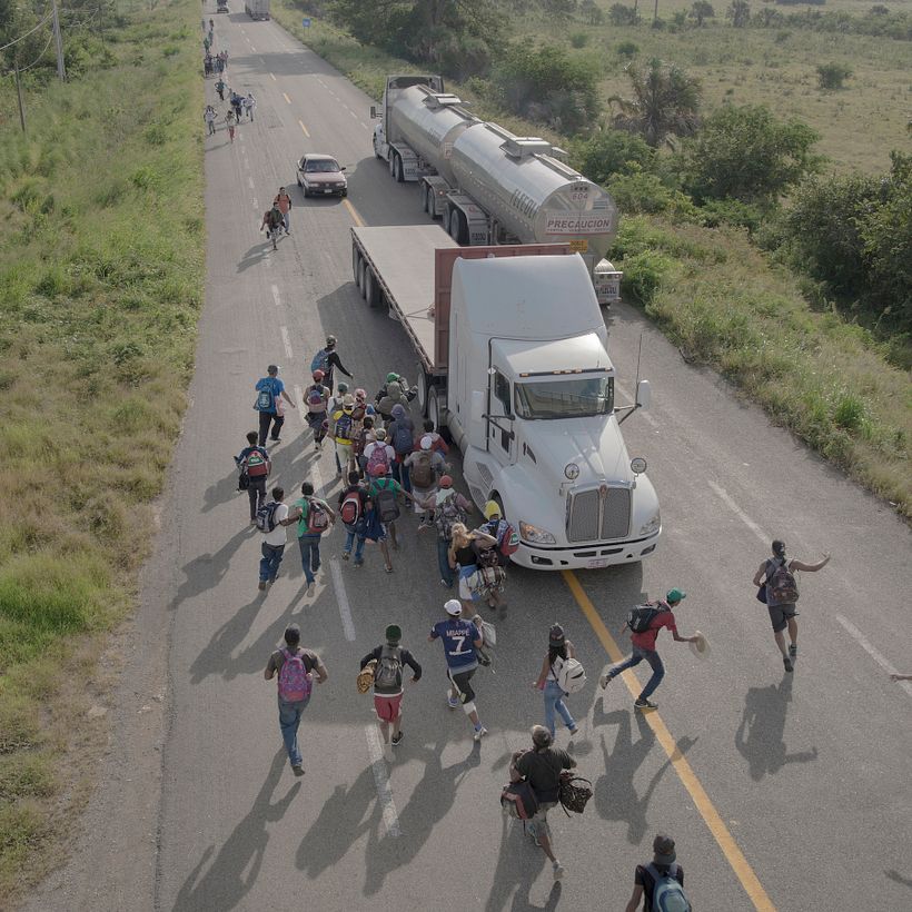 "The Migrant Caravan". Pieter Ten Hoopen. Agence Vu/Civilian Act.
