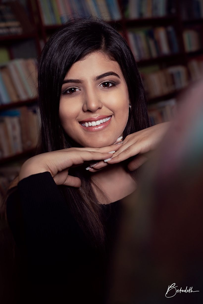 Mi Proyecto del curso: Retoque fotográfico de moda y belleza con Photoshop por Betodeth 0