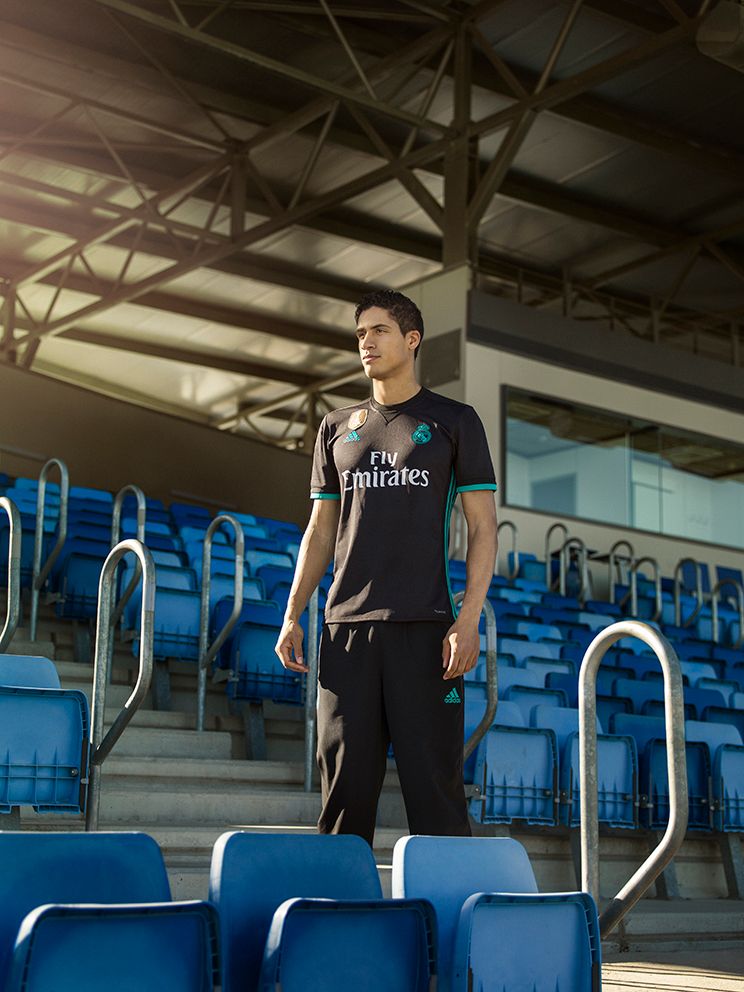 Real Madrid para Adidas & Soccerbible 8