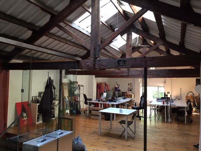 Espacio libre en estudio compartido en Gracia Barcelona. 1